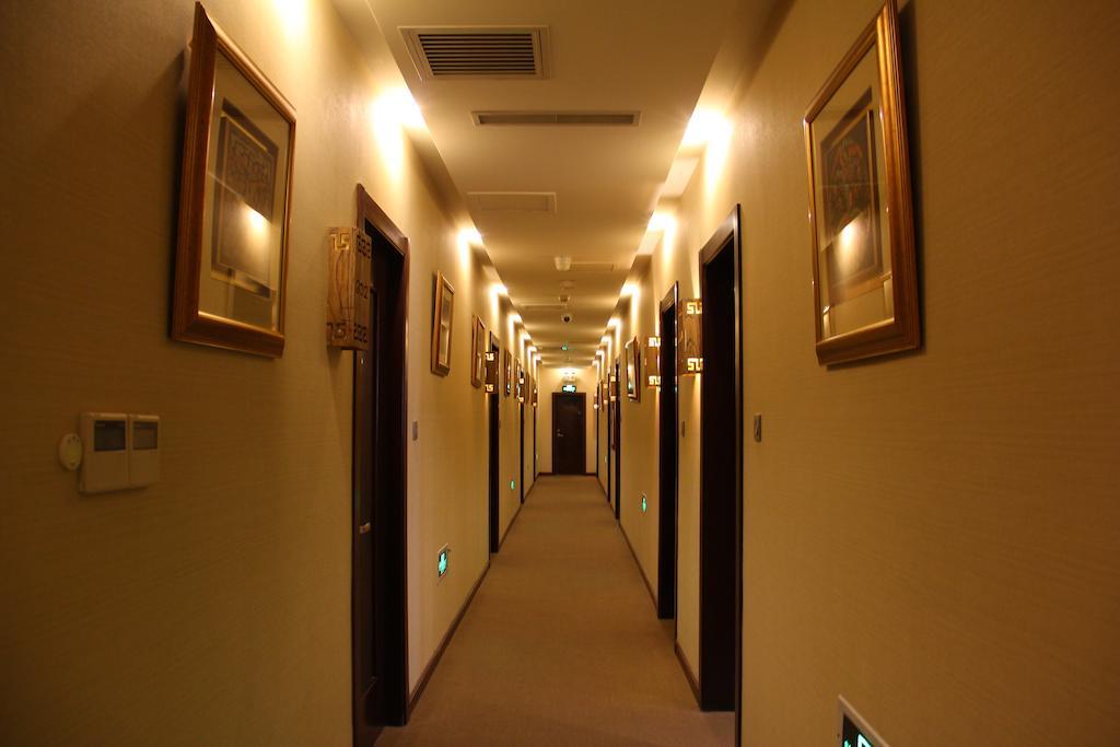 Beijing Imperial Courtyard Hotel Exterior photo