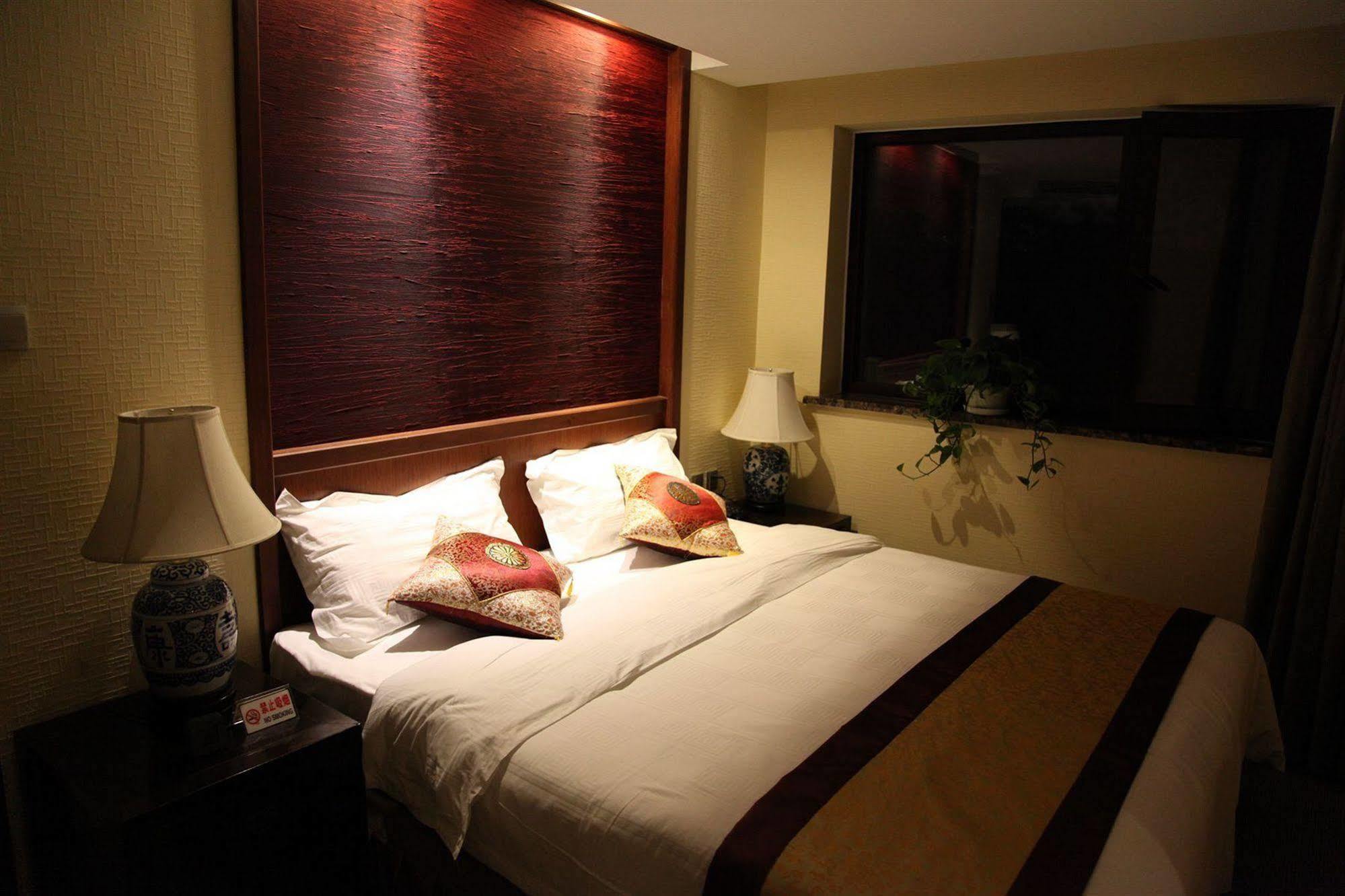 Beijing Imperial Courtyard Hotel Exterior photo